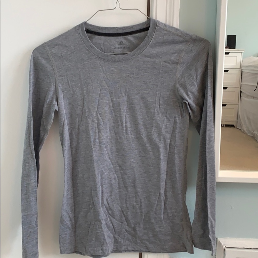 grey, long sleeve top